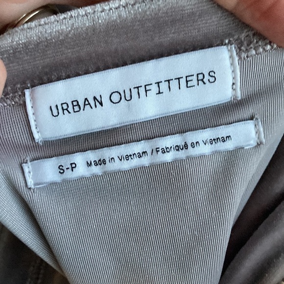 Urban Outfitters Gray Peplum Top Size Small - Picture 5 of 6